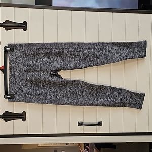 Mono B workout leggings